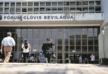 Professora acusada de matar marido com sopa envenenada é condenada a 16 anos de prisão no Ceará