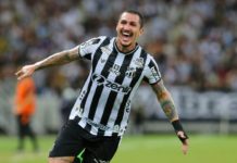 Ceará vence Corinthians por 3 a 1 no Castelão e sobe na tabela da Série A