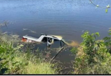 Carro da Pefoce cai em lago na BR-226, entre Independência e Crateús