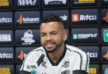 Dentinho não é mais jogador do Ceará
