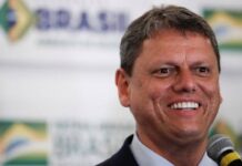 Tarcísio mostra força da centro-direita e aversão ao PT em São Paulo