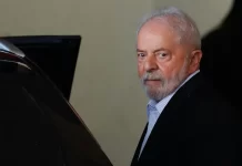 Justiça pede explicações ao PT sobre transferência irregular de R$ 122 mi do fundo eleitoral para campanha de Lula