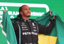 Em Brasília, Lewis Hamilton recebe título de cidadão honorário brasileiro