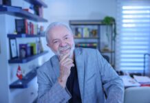 Lula volta a Brasília para destravar a PEC da transição e apoio a Lira