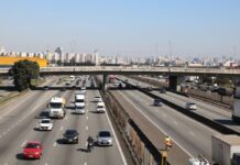 Auxílios Caminhoneiro e Taxista serão pagos hoje