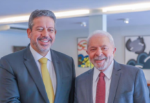 Em encontro com Lira, Lula diz que prefere PEC para resolver questão do orçamento