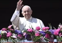 Papa revela ter assinado renúncia ‘em caso de impedimento médico’