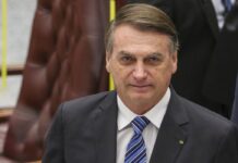 Bolsonaro diz que está recarregando baterias e “não desistirá do Brasil”
