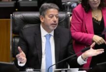 Lira pede reunião entre chefes dos Poderes após atos em Brasília