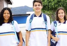 Prefeitura de Tamboril realiza apresentação e entrega dos novos uniformes para alunos da Rede Municipal