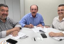 Prefeito Marcelo Machado assina contratos importantes para Crateús