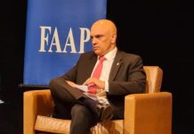Moraes quer que redes sociais sejam classificadas como empresas de comunicação
