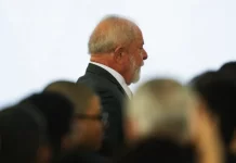 4º pedido de impeachment contra Lula é protocolado