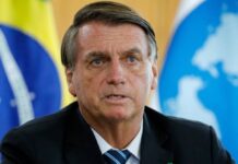 TCU atende ex-presidente Bolsonaro e manda depositar presentes na secretaria geral da Presidência