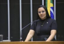 Deputada Dayany do Capitão apresenta PL que cria um Plano de Segurança e Prevenção à Violência nas Escolas