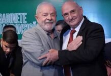 Urgente: Gonçalves Dias pede demissão do GSI