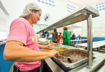 Cozinha Comunitária em Tamboril promove alimentação de qualidade e gratuita para famílias em vulnerabilidade