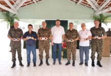 Deputado Jeová Mota e Prefeito Marcelo Mota participam da celebração de 213 anos do Brigadeiro Antonio de Sampaio