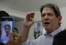 Aliados de Cid adiam reunião e se aproximam do Podemos