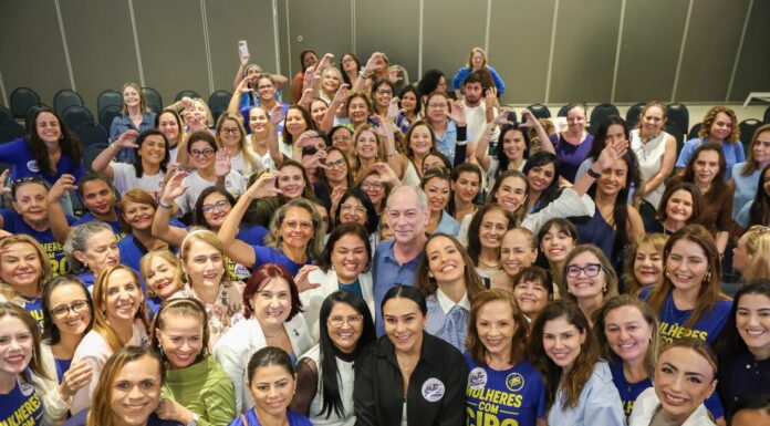Ciro destaca protagonismo das mulheres em suas gestões e apresenta propostas para segurança pública no Ceará