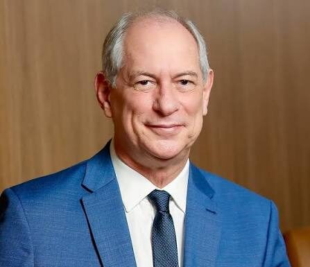 Federação PSDB/Cidadania homologou na manhã de hoje candidatura de Ciro Gomes ao Governo do Ceará