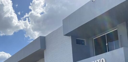 Paciente morre após um mês à espera de cirurgia; família denuncia descaso no Hospital São Lucas