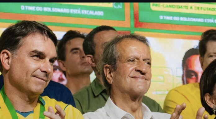 Valdemar Costa Neto convoca bancada do PL para reunião com Flávio Bolsonaro